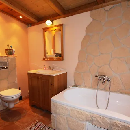 Reserl By Interhome Domek alpejski Lichtpold